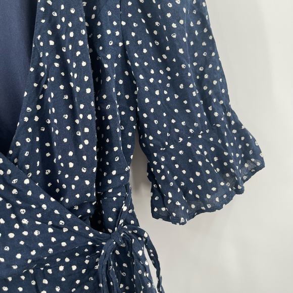 PRINCESS POLLY Wrap Dress Size 4 Navy Dots Evas Garden Spotted Wedding Event - Picture 11 of 13
